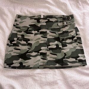 Low-Rise Mini Skirt Hollister Camo